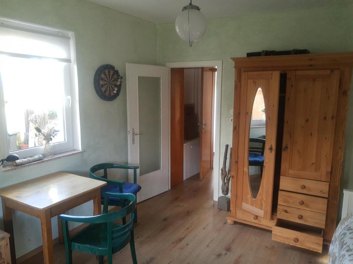 Gartenzimmer Mit Strassenbahn Zu Dom Und Messe Кёльн Экстерьер фото